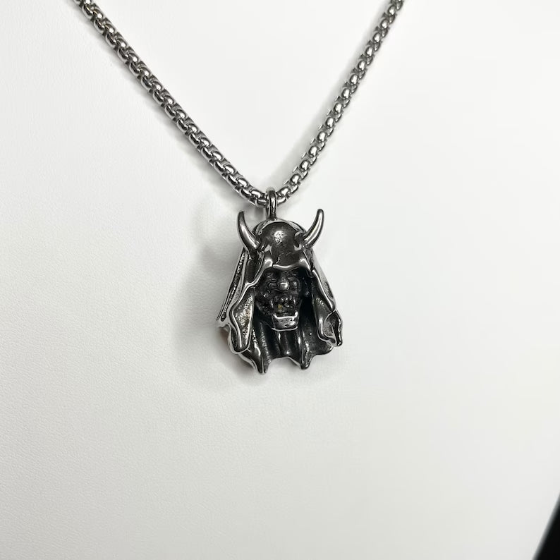 Gothic Demon Horned Skull Pendant