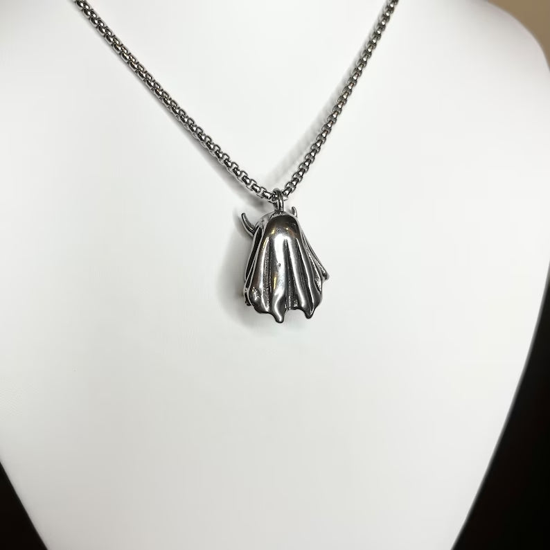 Gothic Demon Horned Skull Pendant