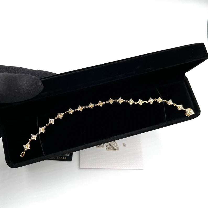 VVS Moissanite Star Link Shaped Bracelet