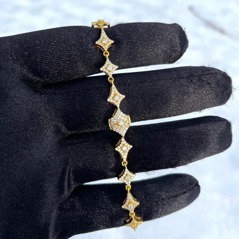 VVS Moissanite Star Link Shaped Bracelet