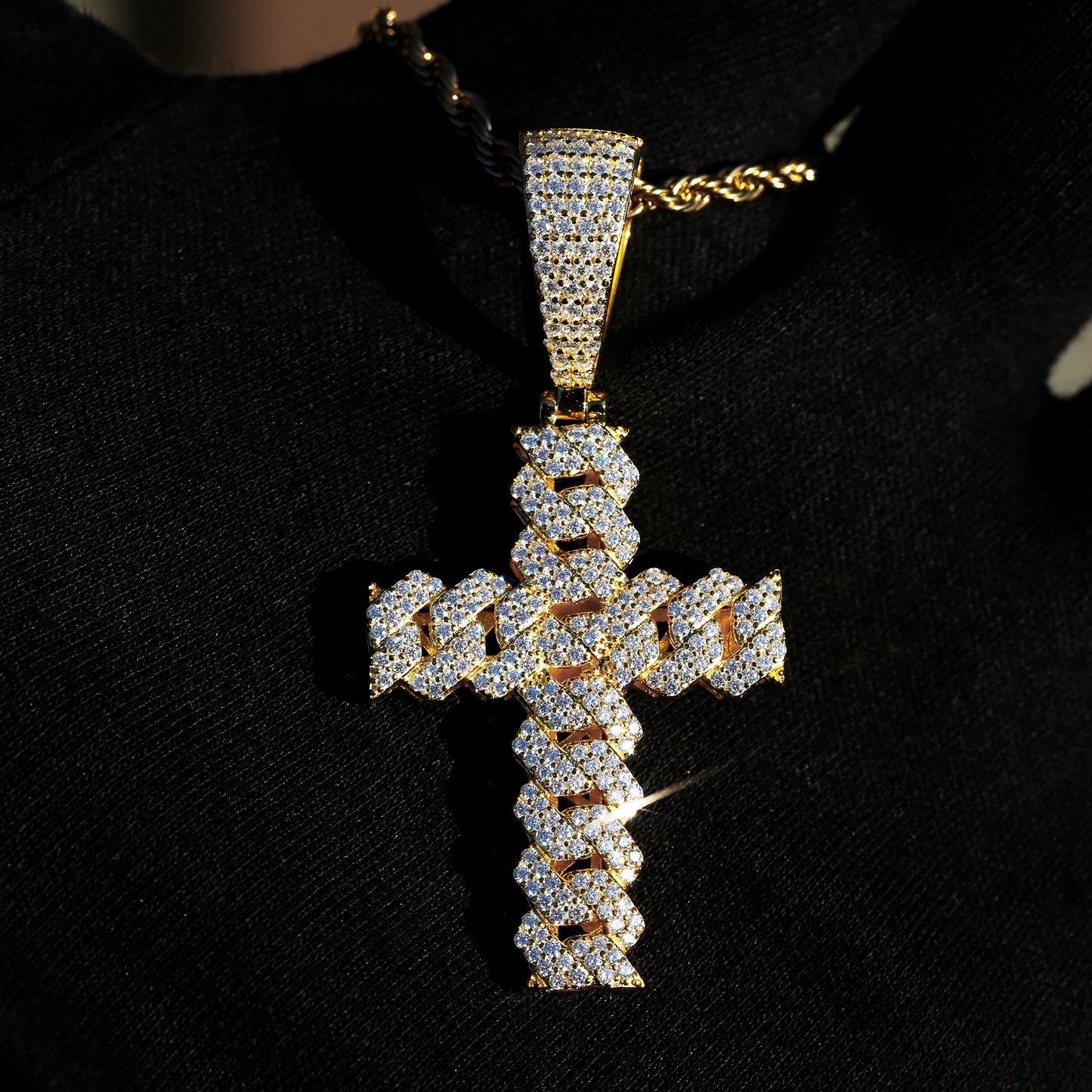 Moissanite Cuban Link Cross Pendant